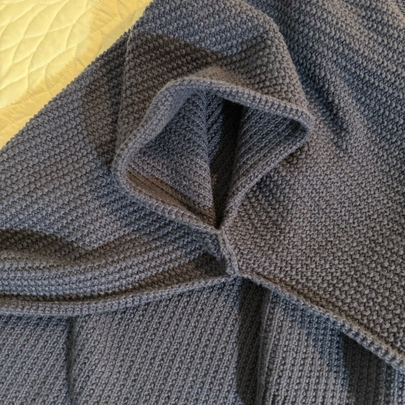 Lilly Pulitzer Rainie navy sweater wrap retails for $278 usd - Picture 10 of 16